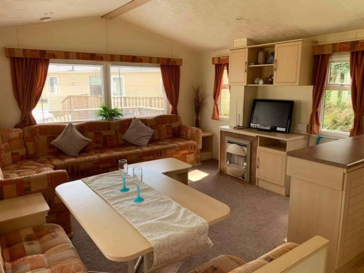 شقة Gold 10 - Cornish Coastal Retreats Saint Hilary  المظهر الخارجي الصورة