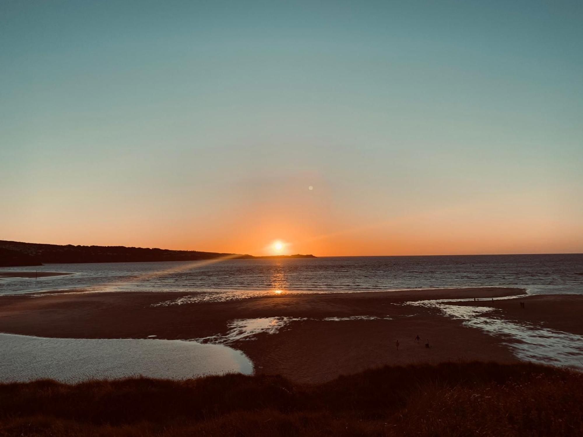 شقة Gold 10 - Cornish Coastal Retreats Saint Hilary  المظهر الخارجي الصورة